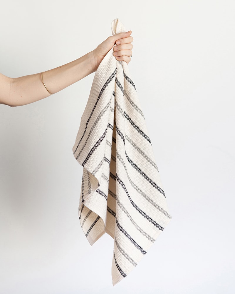 Mungo Natural Cotton Waffle Weave Tea Towel in Black & Grey