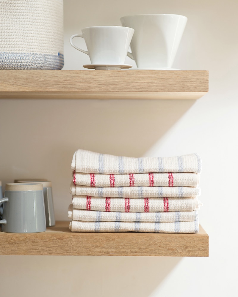 Mungo Natural Cotton Waffle Weave Tea Towel. Natural fibre homeware textiles designed, woven, made in South Africa
