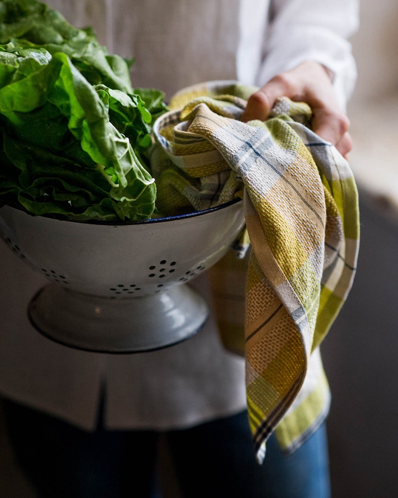 The Mungo Vadoek in the Pesto colourway, woven at the Mungo mill in Plettenberg bay.