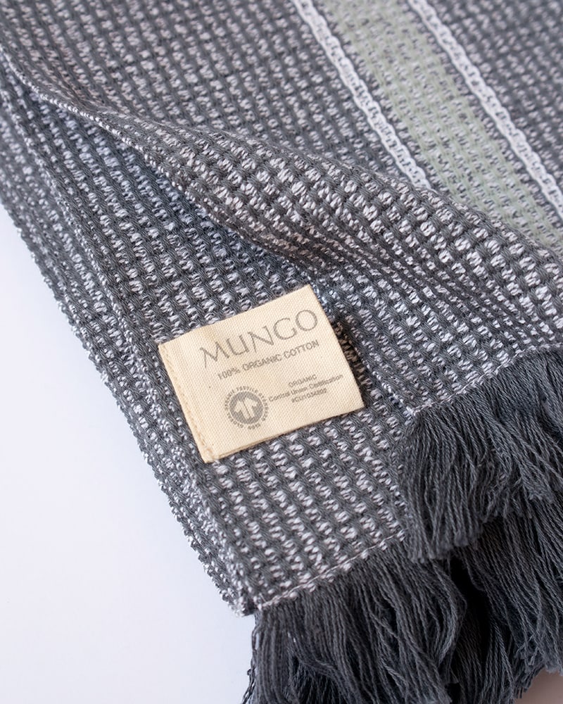 Mungo GOTS Summer Towels. Organic cotton towels for bath, pool or beach. Ultra soft & absorbent towels woven in South Africa at the Mungo Mill