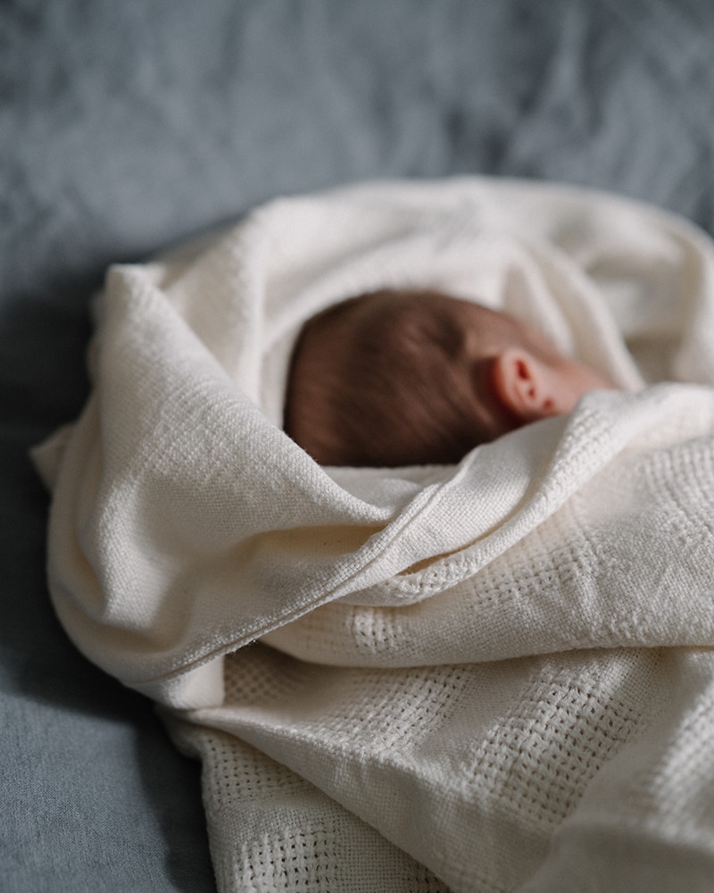 Mungo GOTS organic cot baby blanket in Ivory