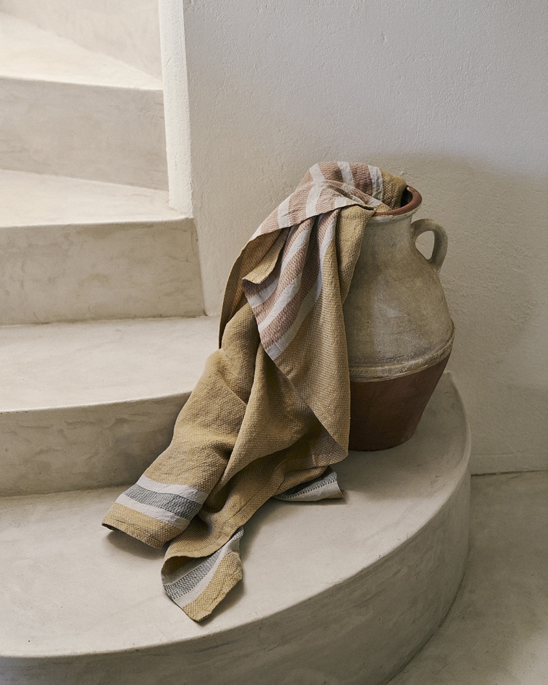 Mungo Flax Towel. 100% linen towels for bath or beach. Woven in Plettenberg Bay