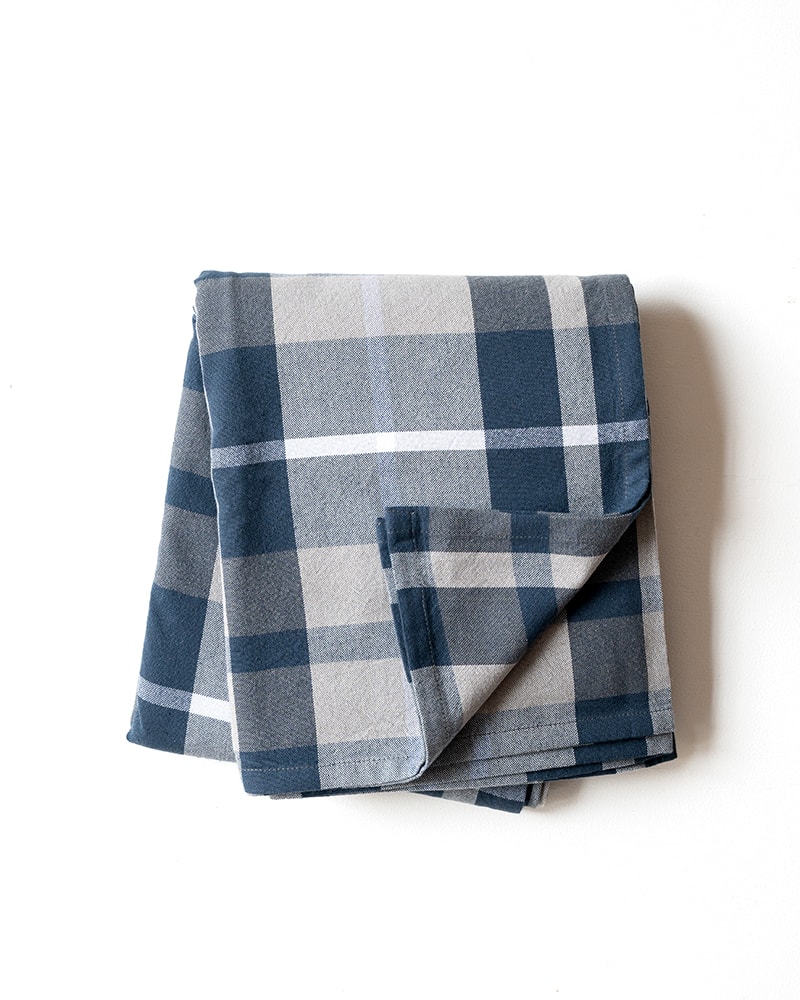 Mungo Caribbean Check Tablecloth. 100% cotton table linen made in Plettenberg Bay