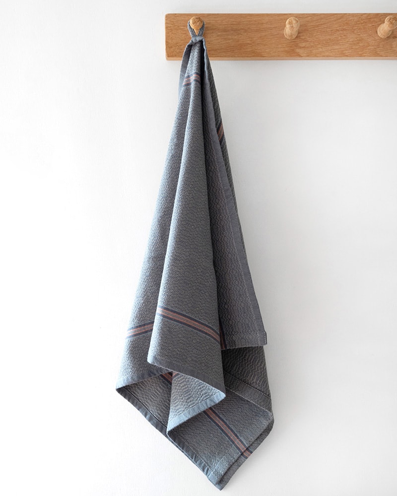 The Mungo Boma Cloth in Cardamom. Pure cotton kitchen cloths