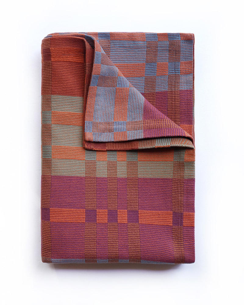 Folded Mungo Fido Dog Blanket