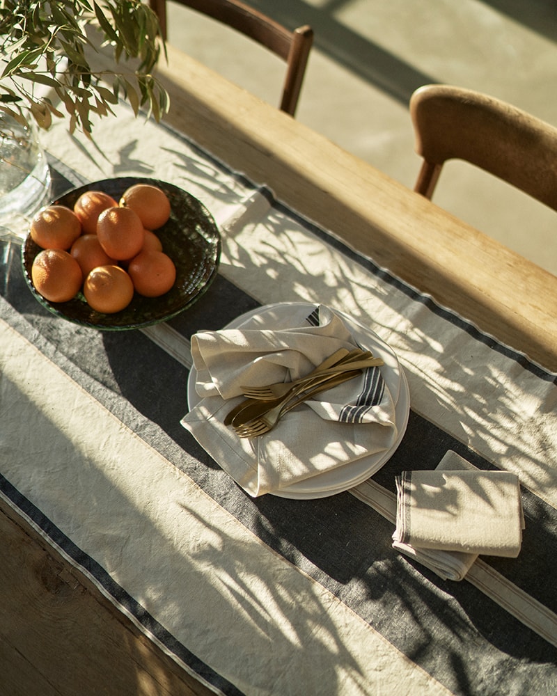 Table set with the Lisburn Table Runner in Navy