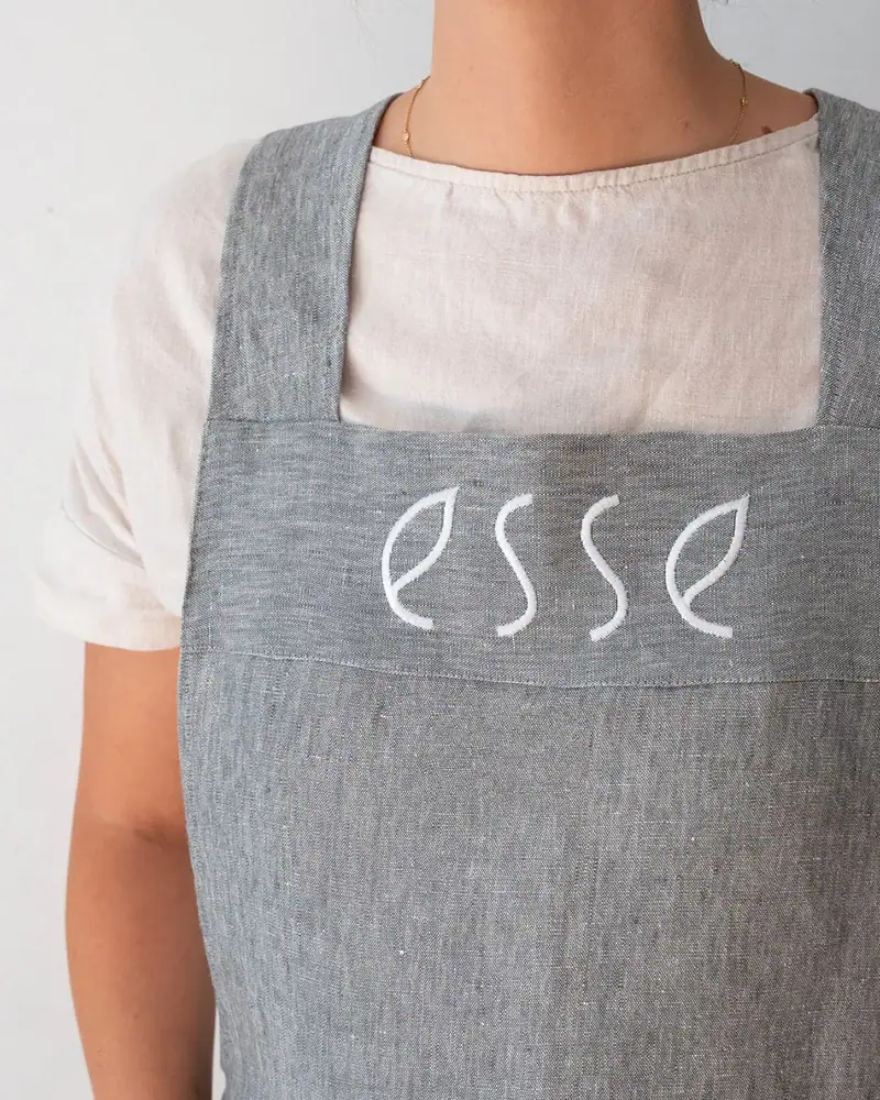 The Mungo artists apron embroidered with a logo
